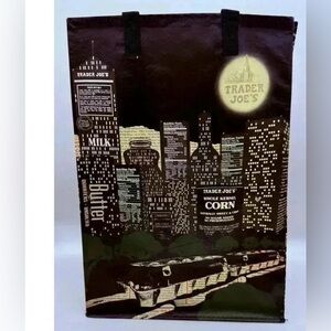 Rare nocturnal Trader Joe’s reusable bag